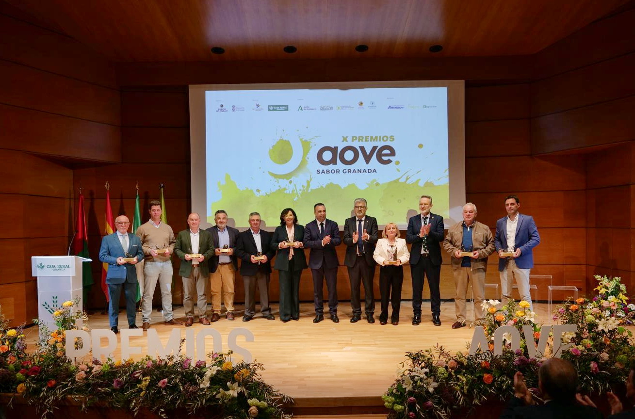 La Diputacin entrega sus Premios AOVE Sabor Granada 